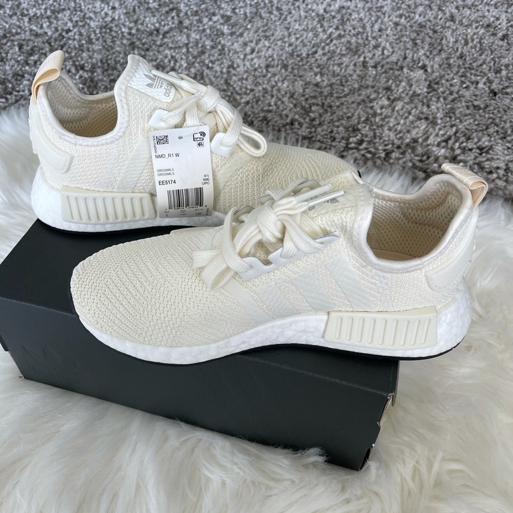 Adidas NMD R1 - Picture 9 of 12